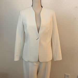 The Limited Scandal Collection suite